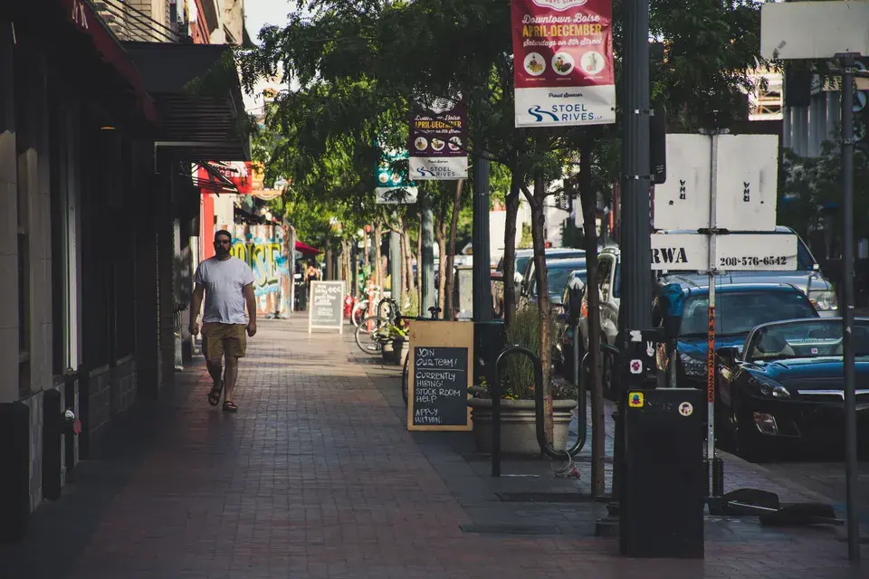 Serving Urbancrest's Key Locations and Landmarks in Urbancrest
